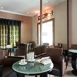 Greet Nancy Sud 3* 乌德蒙