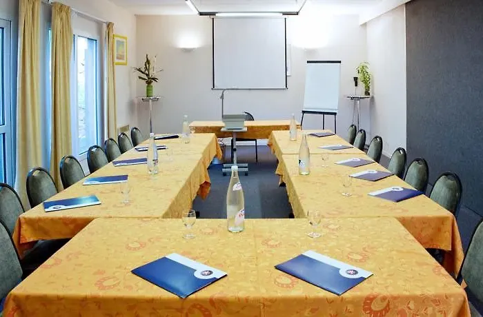 Greet Nancy Sud Hotel Houdemont